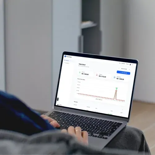 Interface de dashboard administrativo desenvolvido pela Storm Mídia